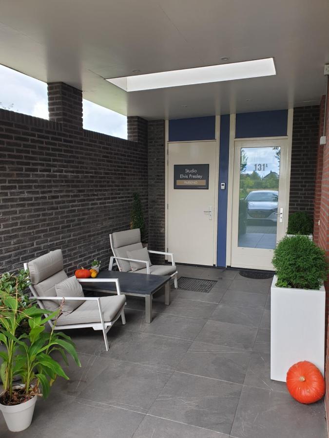 Elvis Presley Private Studio With Kitchen And Airconditioning Гус Екстериор снимка